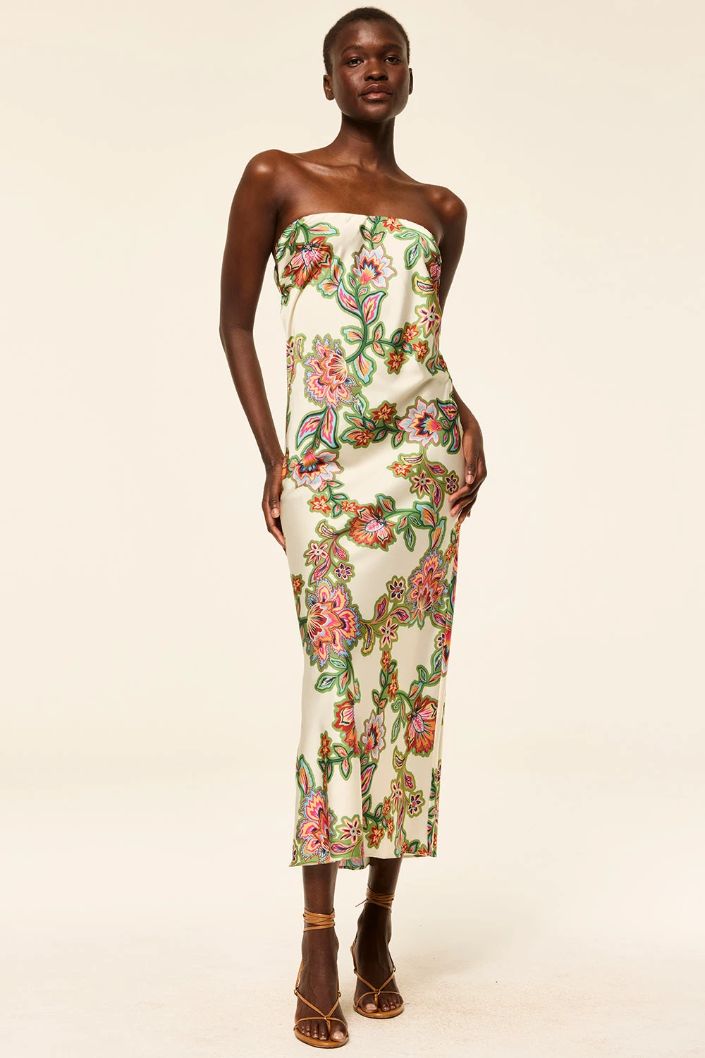 THARA DRESS - Image 4